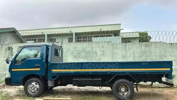 Very Strong Kia Mighty Frontier · Photo 5