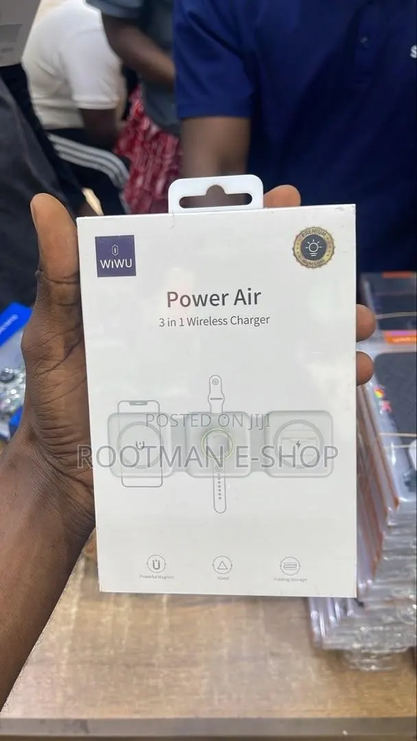 WiWU Air 3 in 1 Wireless Charger Powerful Magnets 15W Fast Charger · Photo 1