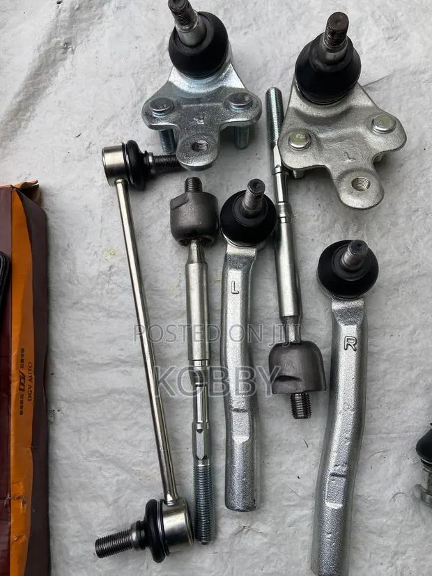 Highlander/Venza 2008,2009,2010,2012,2013,2015,2016,2018 Tie Rod Ends · Photo 1