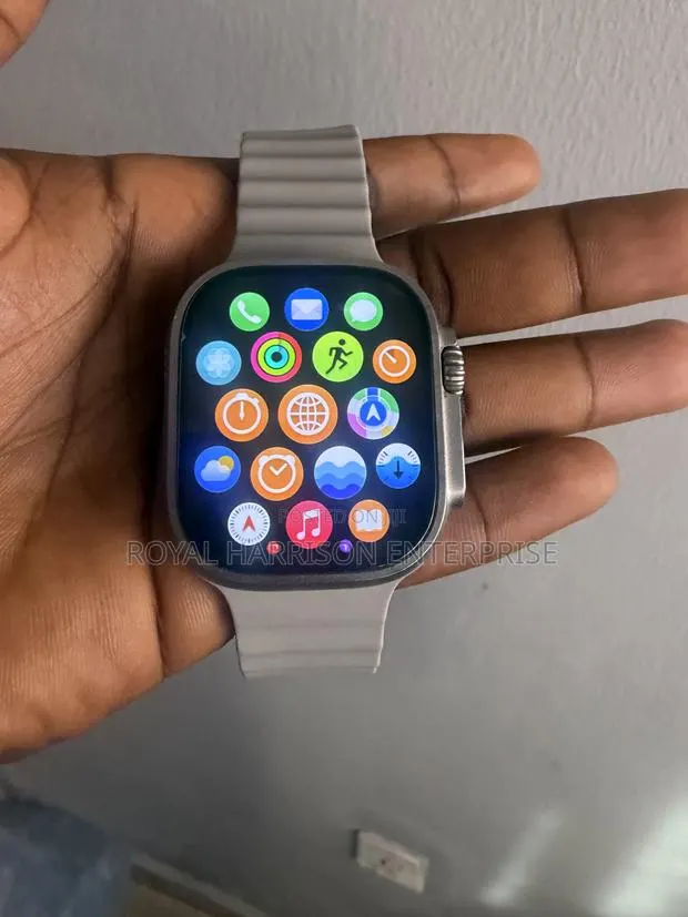 Apple Watch Ultra 2 · Photo 1