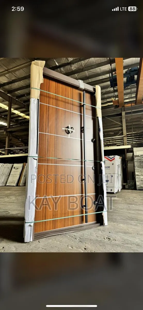 3 Central Locks Heavy Duty Door · Photo 1