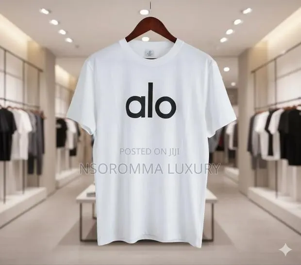 Quality Cotton Round Neck · Photo 1