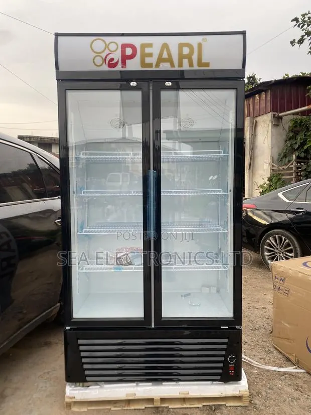 Showcases Pearl 510 Liters Fridge · Photo 1