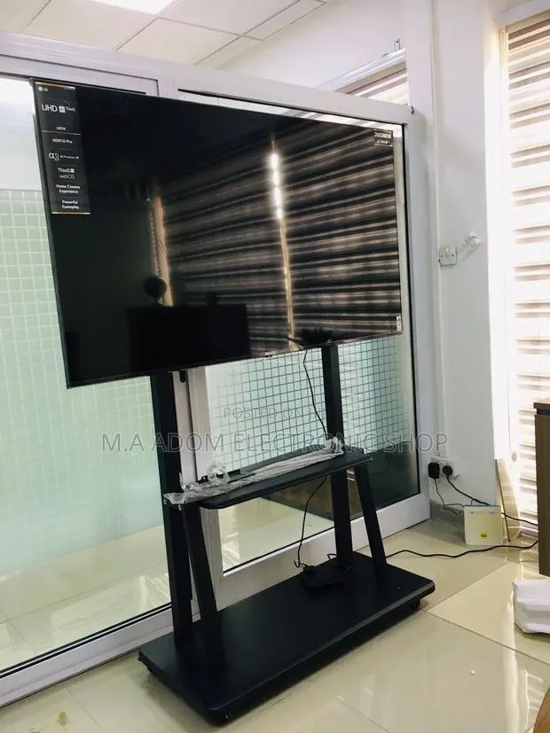 Heavy Duty Mobile TV Stand 70"-100" · Photo 1