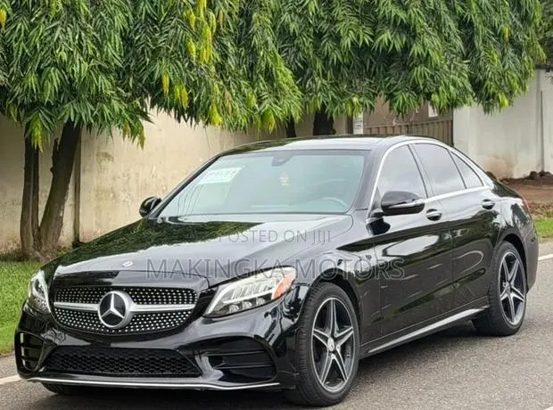 Mercedes-Benz C300 2020 Black · Photo 1