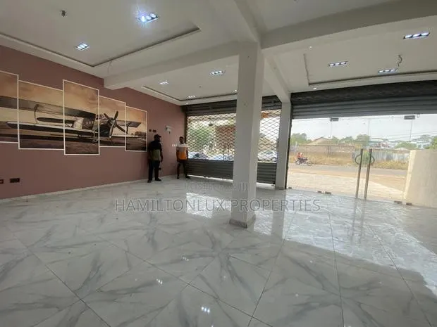 Shop for Rent Adjiringanor Bay Link · Photo 1