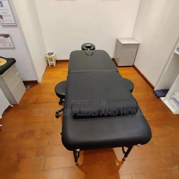 Massage Bed · Photo 1