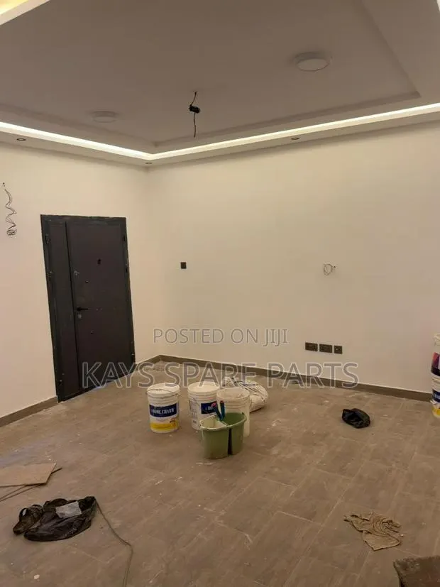 2bdrm Apartment in Close To Sakumono, Baatsona Total for rent · Photo 1