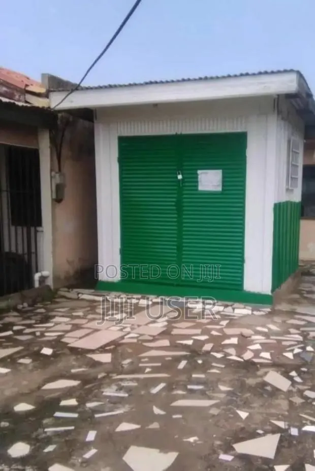 Container Shop · Photo 3