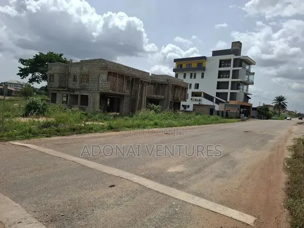 One Plot of Land for Sale in Ahodwo · Photo 1