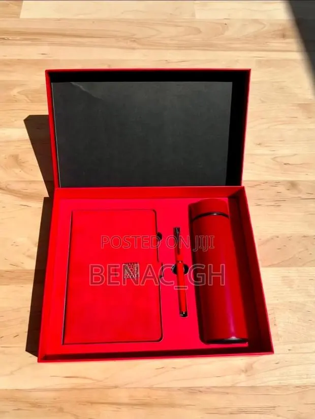 Luxury Executive Gift Set – Personalised Corporate Souvenirs & Gifts · Photo 1