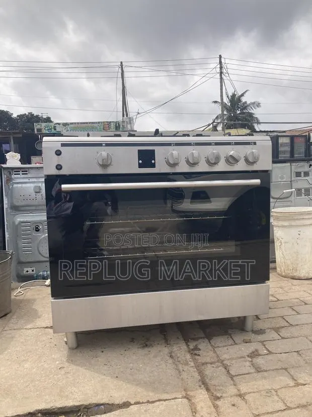 Montpellier 90cm Freestanding Range Cooker · Photo 1