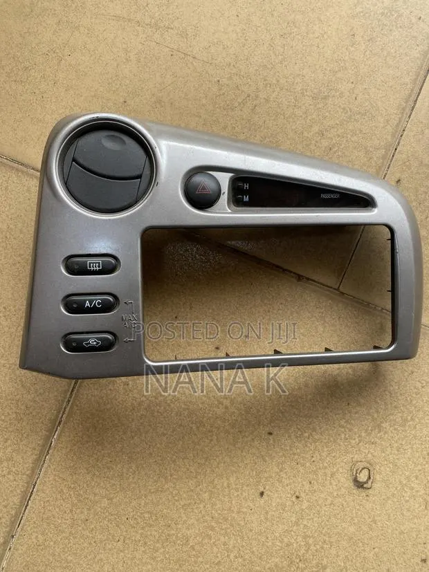 Pontiac Vibe Vent · Photo 1