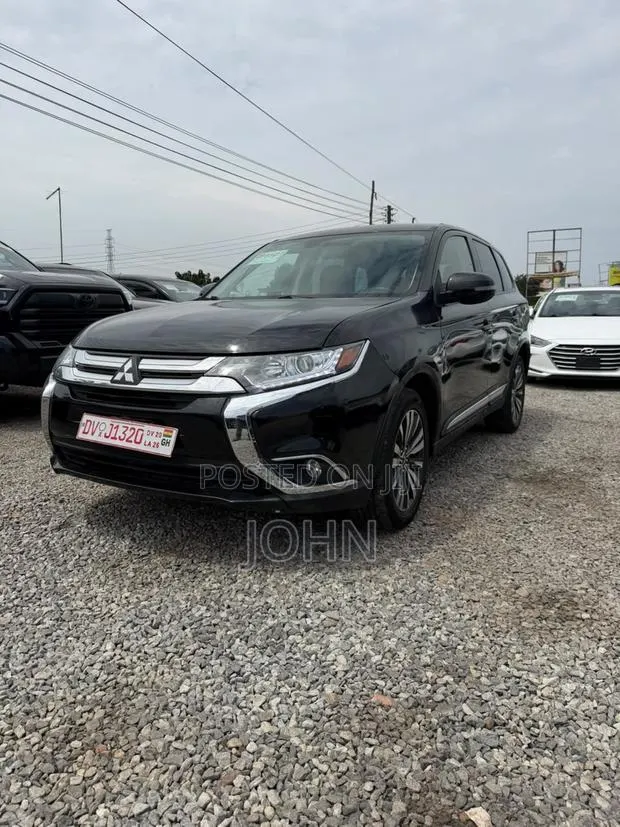 Mitsubishi Outlander SEL AWC 2019 Black · Photo 1