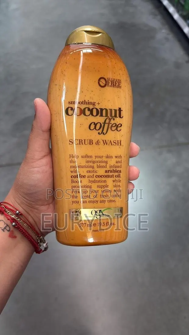 Smoothing Coconu and Coffee Scrub and Wash · Photo 1