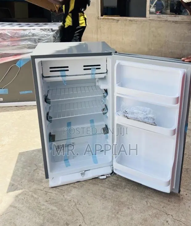 Buy Affordable Midea 93l 2 Door Fridge(Gray) · Photo 1