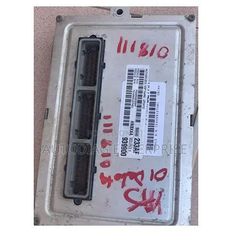 2001 Dodge Dakota 3.9L ControlModule · Photo 1