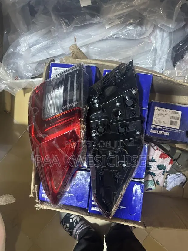 Honda Civic 2022 2023 2024 2026 Tail Lights · Photo 1