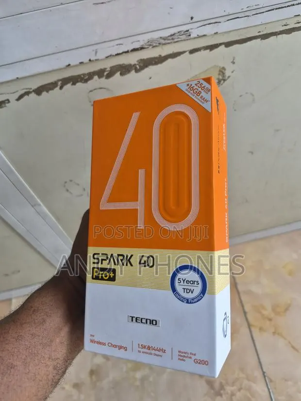 New Tecno Spark 40 Pro+ 256 GB Gray · Photo 1