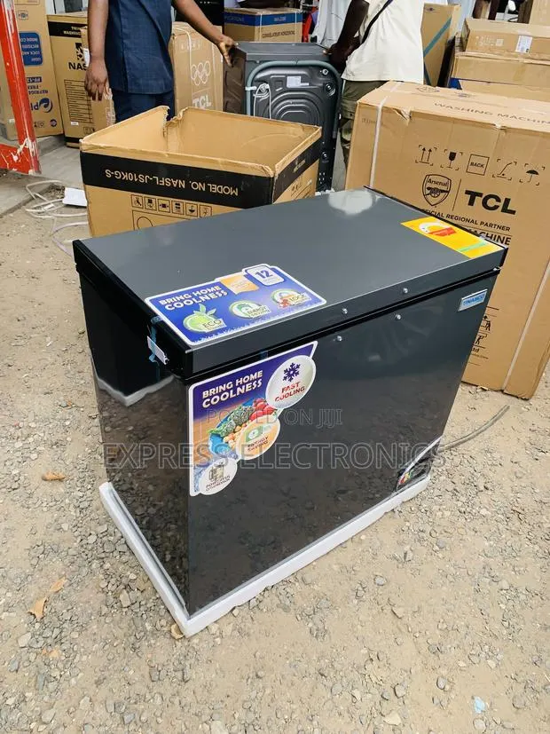 Best Buy for Less Nasco NAS-250FL Chest Freezer - 200 Litres Silver · Photo 1