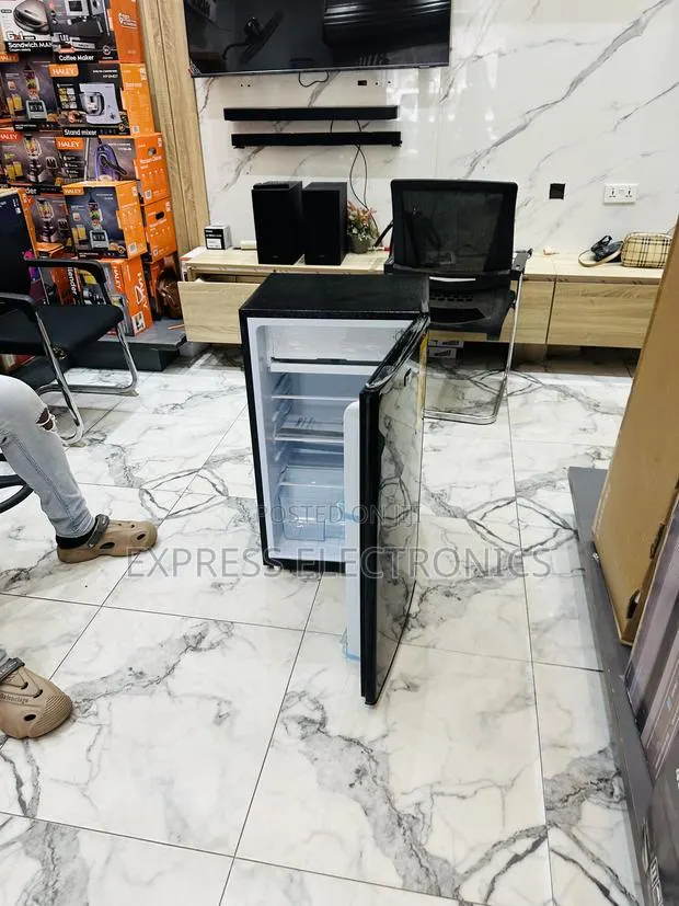 Special Offers for Nasco Table Top Fridge 92l · Photo 1