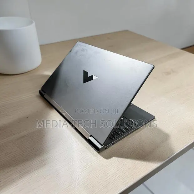 Laptop HP Victus 15 16GB Intel Core i7 SSD 512GB · Photo 1