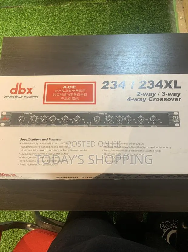 DBX 234XL Professional Crossover · Photo 1