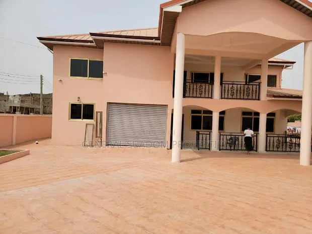 3bdrm Apartment in Suadom Properties, Baatsona Total for rent · Photo 1
