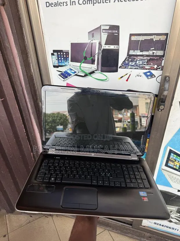 Laptop HP Pavilion Dv7 8GB Intel Core i5 HDD 500GB · Photo 1