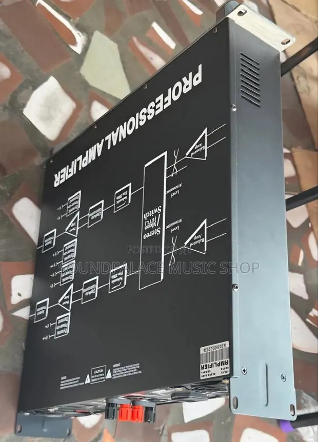 Electro-Voice P-6300 Professional Power Amplifier. · Photo 3