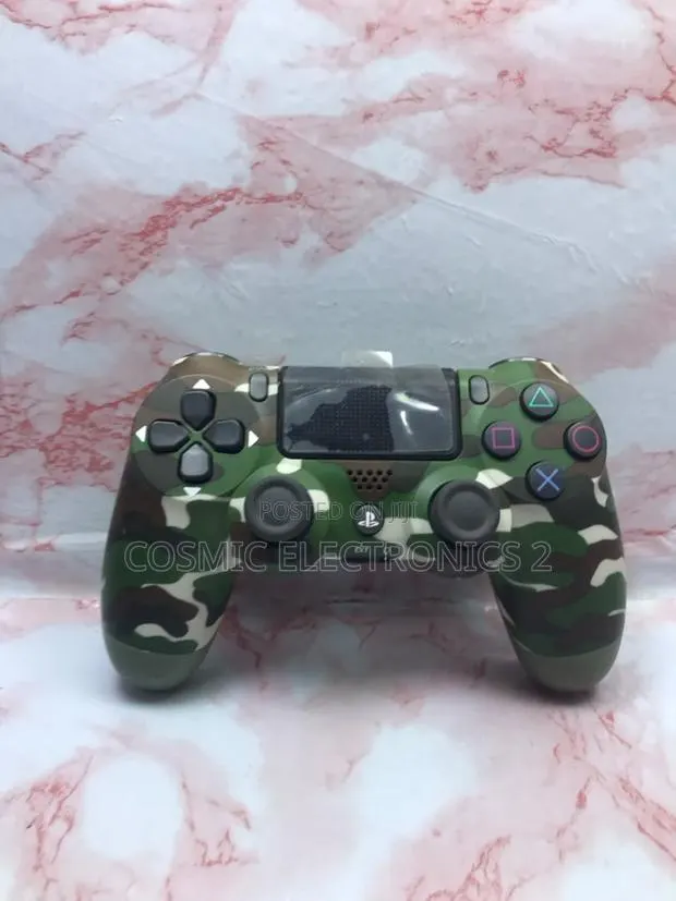 Wireless Gamepad Controller for PlayStation 4 – Dual Vibration · Photo 1