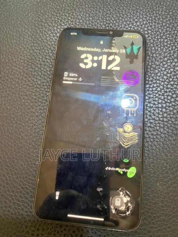 Apple iPhone XS Max 256 GB Gold · Photo 1