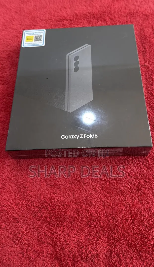 New Samsung Galaxy Z Fold6 256 GB Black · Photo 1