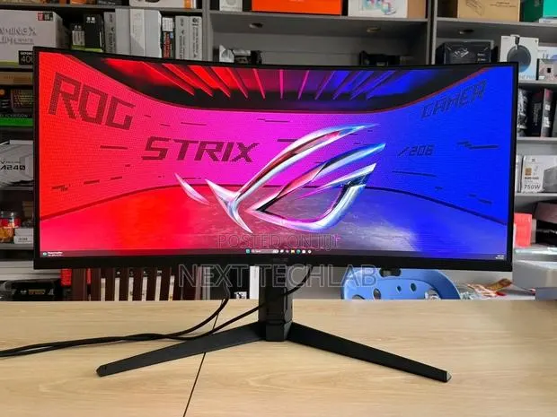ASUS Tuf Gaming 34 Curved · Photo 1