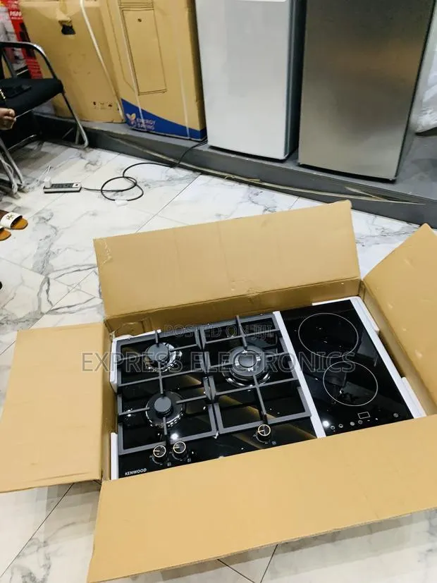 Zealous Sleek Gas Electric Cooker Built in Kenwood 2-3 Cooker · Photo 1