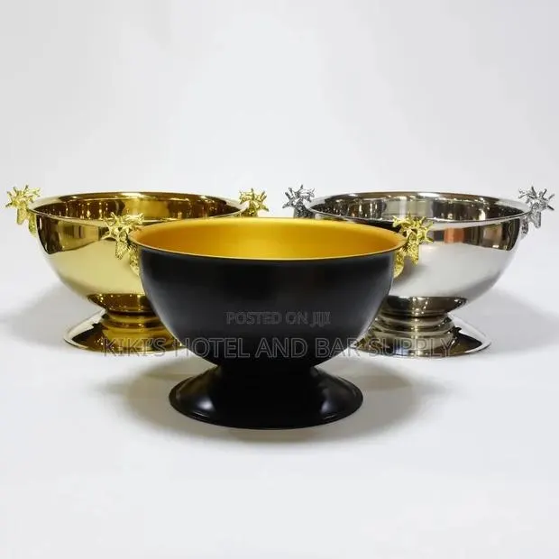 Champagne Bucket Available in Silver,Gold Black/Gold · Photo 1