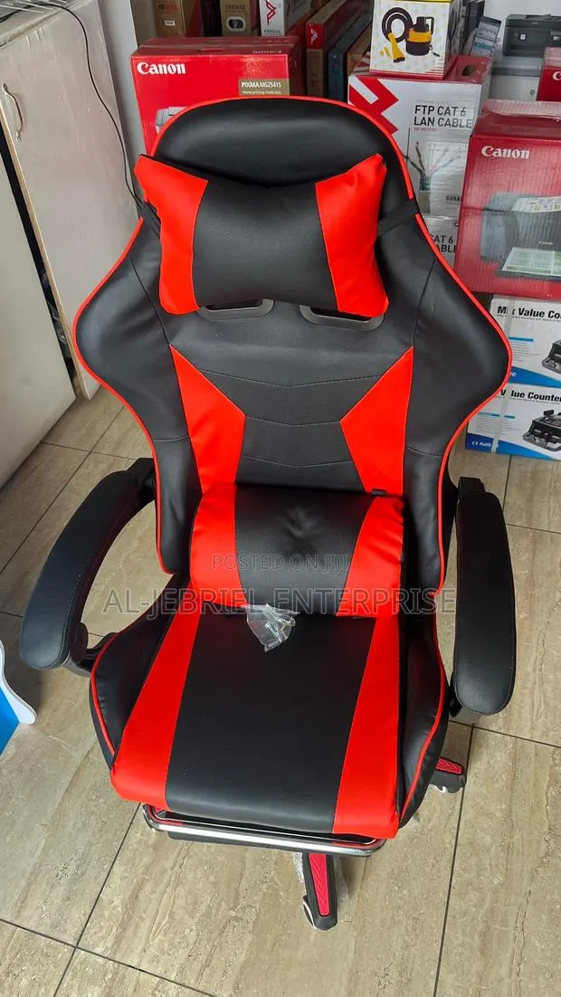 Gaming Chair · Photo 1