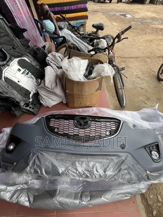 Mazda CX5 2014 to 2016 Front Bumper Complete. · Photo 1