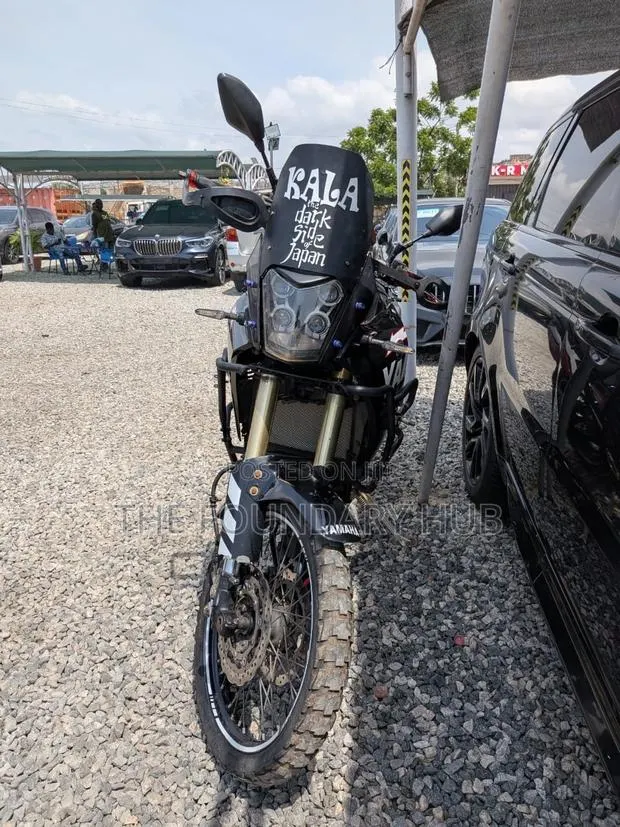 Yamaha 2018 Black · Photo 1