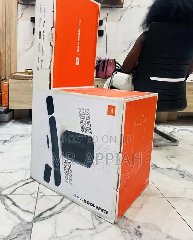 High Efficient JBL Bar 1000 Mk2 Wireless Bluetooth Sound Bar(480watt) · Photo 1