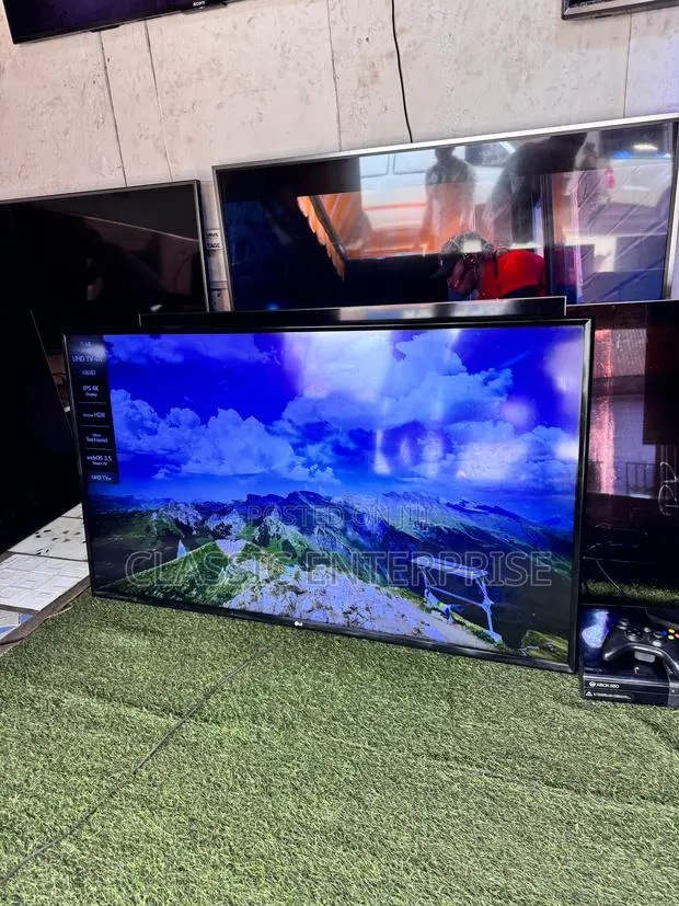 Lg Web Os 55 Inches Smart Digital Graphics Tv · Photo 1