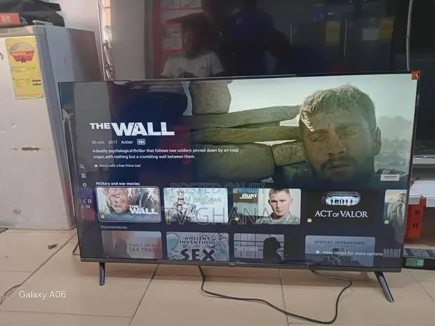 TCL 50” Google Tv — Clean Image + Smart Control 50 · Photo 1