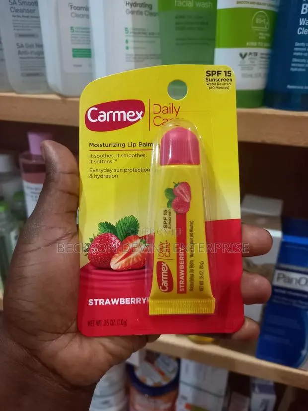 Carmex Lip Balm · Photo 1