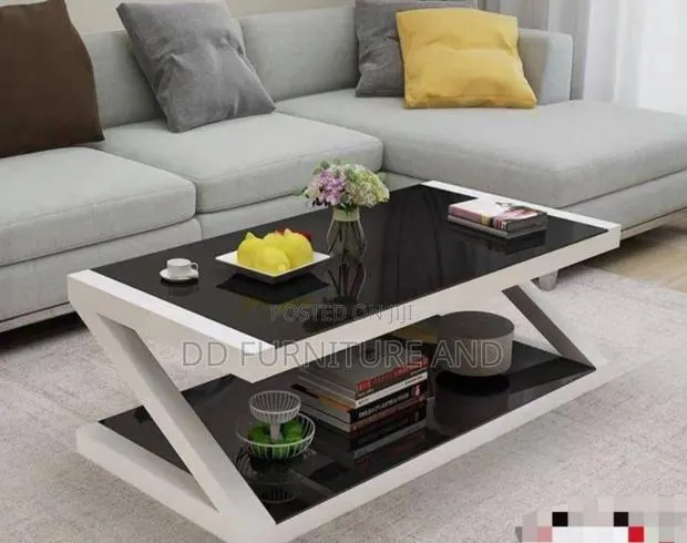 Z—Shaped Glass Center Table · Photo 1