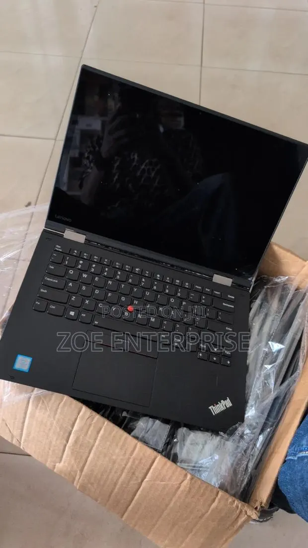 Laptop Lenovo ThinkPad X1 Yoga 16GB Intel Core i7 SSD 256GB · Photo 1