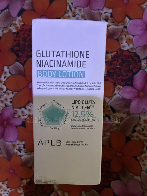 Glutathione Niacinamide Body Lotion · Photo 1