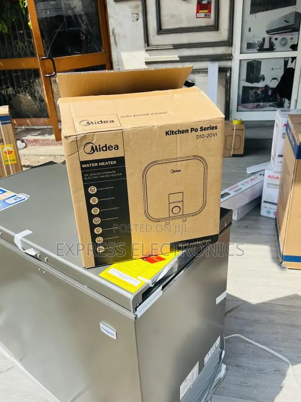 Ultra Modern Sleek Water Heater 10l Midea · Photo 1