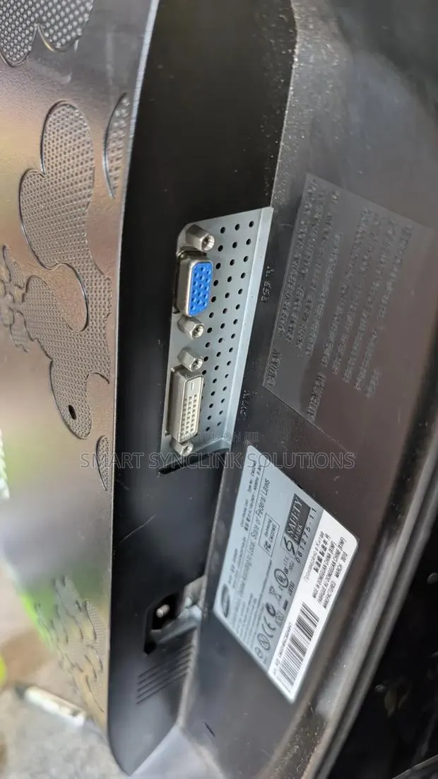 22" Samsung Monitor · Photo 3
