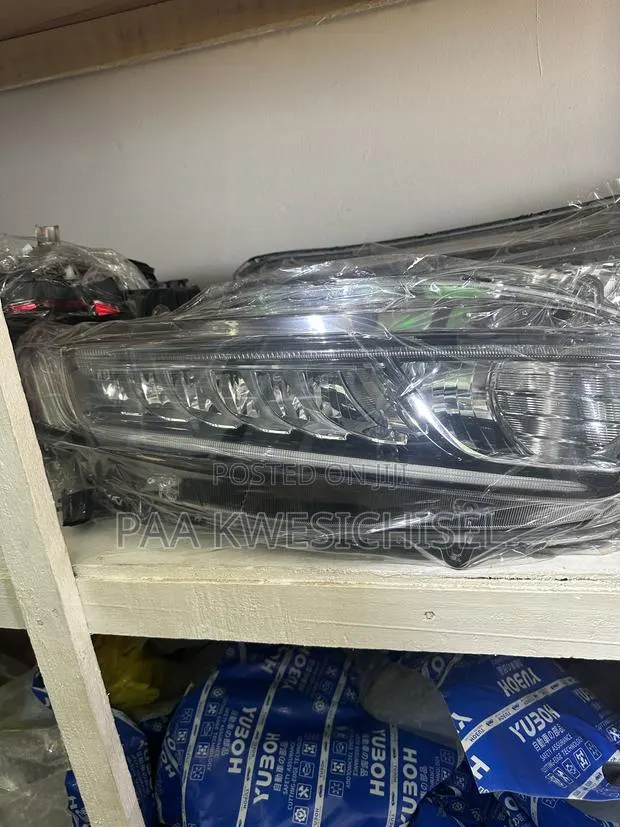 Honda Accord 2018 2019 2020 Headlights · Photo 1