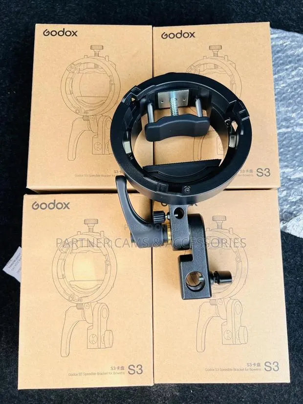 Godox S3 Bracket · Photo 1